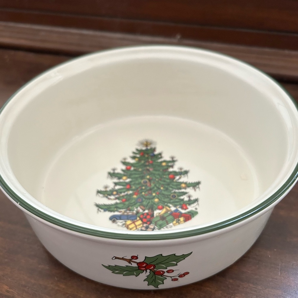 Festive Cuthbertson Original Christmas Tree Bowl